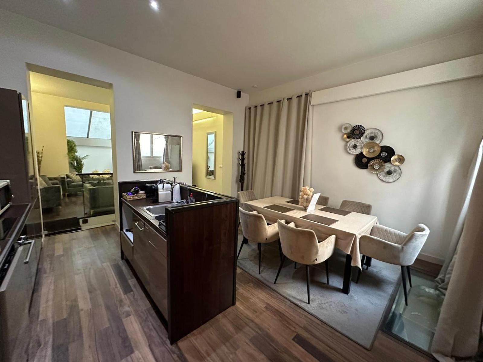 Les Champs Elysees-125M2 Modern And Spacious Parijs Buitenkant foto